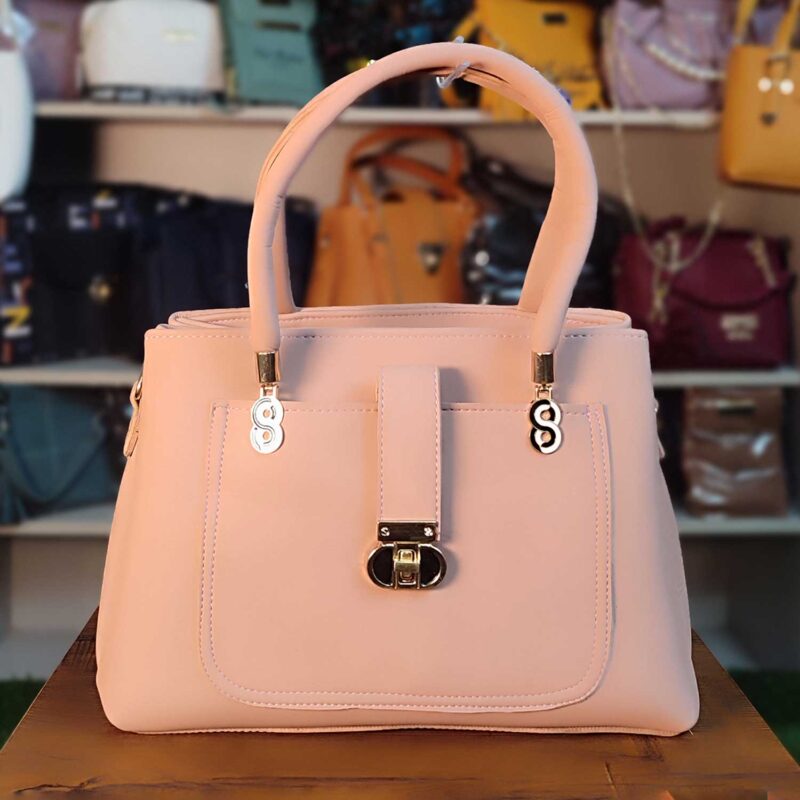 Stylish Women’s Tote Bags